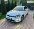 Белый Фольксваген e-Golf, объемом двигателя 0 л и пробегом 83 тыс. км за 16850 $, фото 9 на Automoto.ua