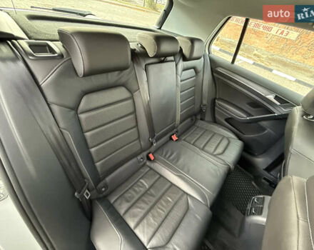 Белый Фольксваген e-Golf, объемом двигателя 0 л и пробегом 84 тыс. км за 14200 $, фото 92 на Automoto.ua