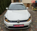 Белый Фольксваген e-Golf, объемом двигателя 0 л и пробегом 137 тыс. км за 12999 $, фото 77 на Automoto.ua