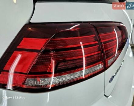 Білий Фольксваген e-Golf, об'ємом двигуна 0 л та пробігом 112 тис. км за 15950 $, фото 91 на Automoto.ua