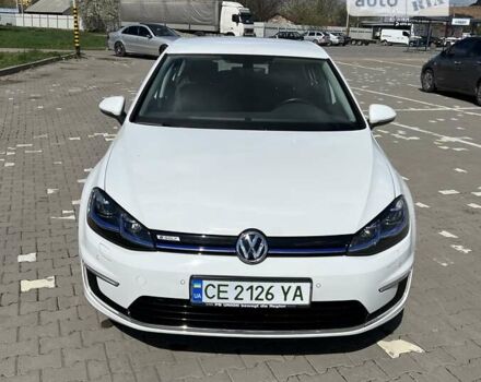 Білий Фольксваген e-Golf, об'ємом двигуна 0 л та пробігом 63 тис. км за 16000 $, фото 1 на Automoto.ua