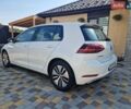 Белый Фольксваген e-Golf, объемом двигателя 0 л и пробегом 105 тыс. км за 14599 $, фото 6 на Automoto.ua