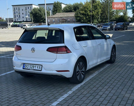 Белый Фольксваген e-Golf, объемом двигателя 0 л и пробегом 177 тыс. км за 10800 $, фото 5 на Automoto.ua
