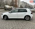 Белый Фольксваген e-Golf, объемом двигателя 0 л и пробегом 127 тыс. км за 12300 $, фото 11 на Automoto.ua