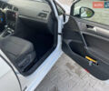 Белый Фольксваген e-Golf, объемом двигателя 0 л и пробегом 56 тыс. км за 13200 $, фото 38 на Automoto.ua