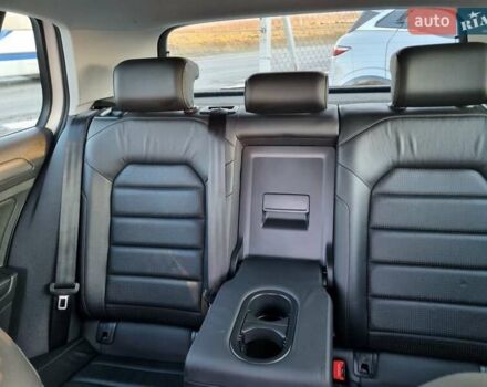 Белый Фольксваген e-Golf, объемом двигателя 0 л и пробегом 78 тыс. км за 12950 $, фото 40 на Automoto.ua