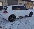 Белый Фольксваген e-Golf, объемом двигателя 0 л и пробегом 70 тыс. км за 12800 $, фото 15 на Automoto.ua