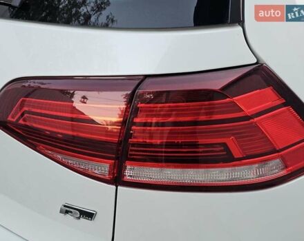 Білий Фольксваген e-Golf, об'ємом двигуна 0 л та пробігом 112 тис. км за 15950 $, фото 13 на Automoto.ua