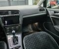 Білий Фольксваген e-Golf, об'ємом двигуна 0 л та пробігом 112 тис. км за 15950 $, фото 66 на Automoto.ua
