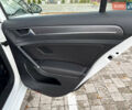 Белый Фольксваген e-Golf, объемом двигателя 0 л и пробегом 84 тыс. км за 14200 $, фото 88 на Automoto.ua