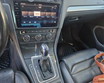 Белый Фольксваген e-Golf, объемом двигателя 0 л и пробегом 125 тыс. км за 13700 $, фото 8 на Automoto.ua
