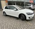 Белый Фольксваген e-Golf, объемом двигателя 0 л и пробегом 127 тыс. км за 12300 $, фото 15 на Automoto.ua