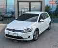 Белый Фольксваген e-Golf, объемом двигателя 0 л и пробегом 128 тыс. км за 14900 $, фото 2 на Automoto.ua