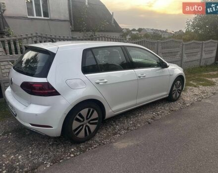 Белый Фольксваген e-Golf, объемом двигателя 0 л и пробегом 130 тыс. км за 12800 $, фото 2 на Automoto.ua