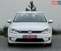 Белый Фольксваген e-Golf, объемом двигателя 0 л и пробегом 127 тыс. км за 11599 $, фото 2 на Automoto.ua