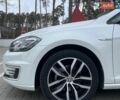 Белый Фольксваген e-Golf, объемом двигателя 0 л и пробегом 133 тыс. км за 15500 $, фото 4 на Automoto.ua