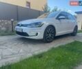 Белый Фольксваген e-Golf, объемом двигателя 0 л и пробегом 85 тыс. км за 15500 $, фото 11 на Automoto.ua