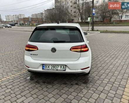 Белый Фольксваген e-Golf, объемом двигателя 0 л и пробегом 127 тыс. км за 12300 $, фото 13 на Automoto.ua