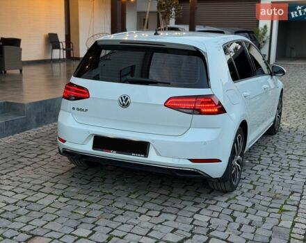 Білий Фольксваген e-Golf, об'ємом двигуна 0 л та пробігом 116 тис. км за 15999 $, фото 11 на Automoto.ua
