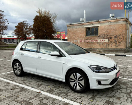 Белый Фольксваген e-Golf, объемом двигателя 0 л и пробегом 84 тыс. км за 14200 $, фото 1 на Automoto.ua
