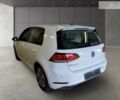 Белый Фольксваген e-Golf, объемом двигателя 0 л и пробегом 24 тыс. км за 17000 $, фото 16 на Automoto.ua