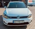 Белый Фольксваген e-Golf, объемом двигателя 0 л и пробегом 89 тыс. км за 16700 $, фото 8 на Automoto.ua