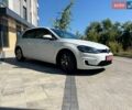 Білий Фольксваген e-Golf, об'ємом двигуна 0 л та пробігом 77 тис. км за 13300 $, фото 5 на Automoto.ua