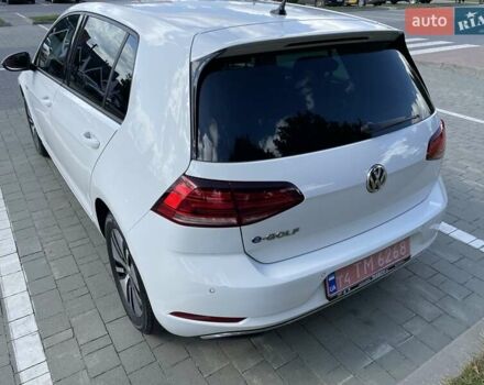 Білий Фольксваген e-Golf, об'ємом двигуна 0 л та пробігом 102 тис. км за 14200 $, фото 11 на Automoto.ua