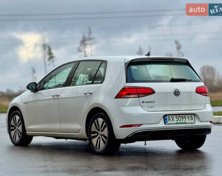 Белый Фольксваген e-Golf, объемом двигателя 0 л и пробегом 90 тыс. км за 12200 $, фото 2 на Automoto.ua