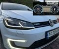 Белый Фольксваген e-Golf, объемом двигателя 0 л и пробегом 83 тыс. км за 16850 $, фото 1 на Automoto.ua