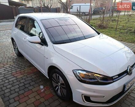 Белый Фольксваген e-Golf, объемом двигателя 0 л и пробегом 130 тыс. км за 13200 $, фото 6 на Automoto.ua