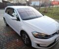 Белый Фольксваген e-Golf, объемом двигателя 0 л и пробегом 130 тыс. км за 13200 $, фото 6 на Automoto.ua