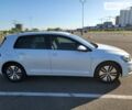 Белый Фольксваген e-Golf, объемом двигателя 0 л и пробегом 89 тыс. км за 15300 $, фото 7 на Automoto.ua