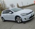 Белый Фольксваген e-Golf, объемом двигателя 0 л и пробегом 124 тыс. км за 13500 $, фото 8 на Automoto.ua