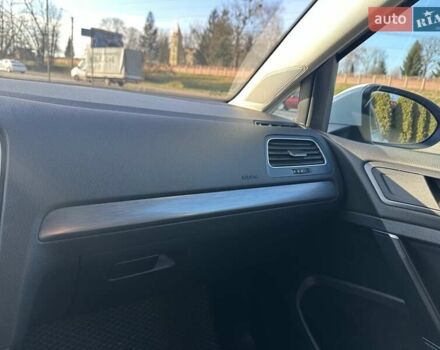 Білий Фольксваген e-Golf, об'ємом двигуна 0 л та пробігом 126 тис. км за 11900 $, фото 43 на Automoto.ua