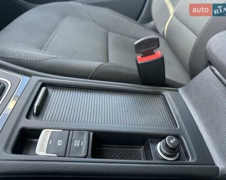 Білий Фольксваген e-Golf, об'ємом двигуна 0 л та пробігом 126 тис. км за 11900 $, фото 29 на Automoto.ua