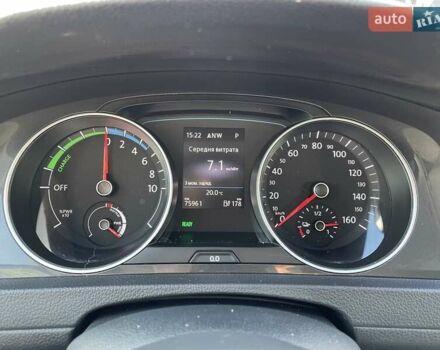Білий Фольксваген e-Golf, об'ємом двигуна 0 л та пробігом 102 тис. км за 14200 $, фото 47 на Automoto.ua
