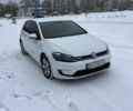 Белый Фольксваген e-Golf, объемом двигателя 0 л и пробегом 51 тыс. км за 17500 $, фото 4 на Automoto.ua