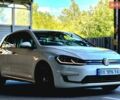 Белый Фольксваген e-Golf, объемом двигателя 0 л и пробегом 211 тыс. км за 12000 $, фото 1 на Automoto.ua