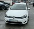 Белый Фольксваген e-Golf, объемом двигателя 0 л и пробегом 24 тыс. км за 17000 $, фото 11 на Automoto.ua