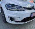 Белый Фольксваген e-Golf, объемом двигателя 0 л и пробегом 118 тыс. км за 14200 $, фото 17 на Automoto.ua