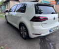 Белый Фольксваген e-Golf, объемом двигателя 0 л и пробегом 175 тыс. км за 12900 $, фото 5 на Automoto.ua