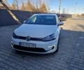 Белый Фольксваген e-Golf, объемом двигателя 0 л и пробегом 125 тыс. км за 13700 $, фото 11 на Automoto.ua