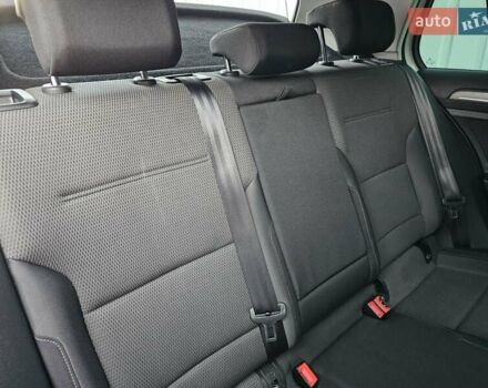 Білий Фольксваген e-Golf, об'ємом двигуна 0 л та пробігом 112 тис. км за 15950 $, фото 28 на Automoto.ua