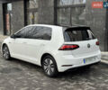 Белый Фольксваген e-Golf, объемом двигателя 0 л и пробегом 105 тыс. км за 11200 $, фото 5 на Automoto.ua