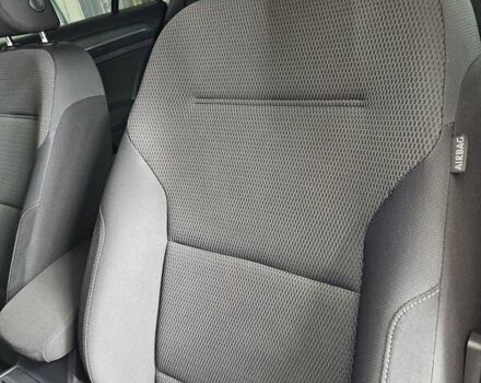 Білий Фольксваген e-Golf, об'ємом двигуна 0 л та пробігом 112 тис. км за 15950 $, фото 37 на Automoto.ua