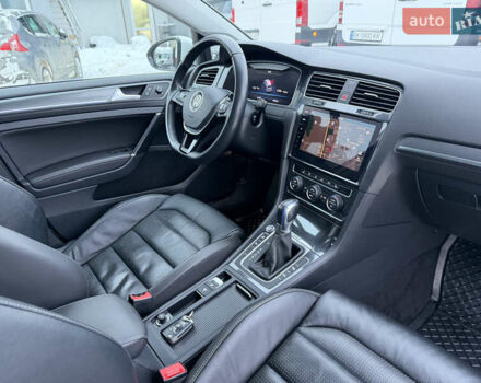 Білий Фольксваген e-Golf, об'ємом двигуна 0 л та пробігом 127 тис. км за 14900 $, фото 53 на Automoto.ua