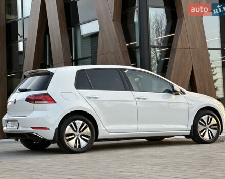 Белый Фольксваген e-Golf, объемом двигателя 0 л и пробегом 61 тыс. км за 14500 $, фото 8 на Automoto.ua