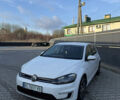 Белый Фольксваген e-Golf, объемом двигателя 0 л и пробегом 96 тыс. км за 15500 $, фото 1 на Automoto.ua