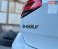 Білий Фольксваген e-Golf, об'ємом двигуна 0 л та пробігом 71 тис. км за 12500 $, фото 17 на Automoto.ua